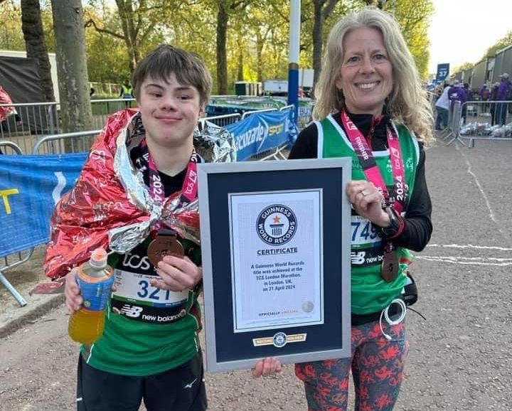 Lloyd Martin achieves Guinness World Record at London Marathon, with mum Ceri