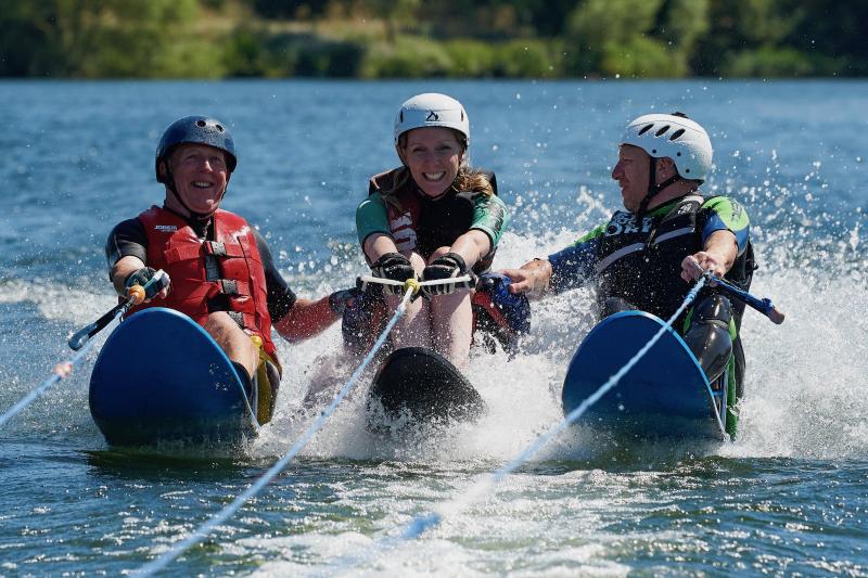 Adaptive waterskiing