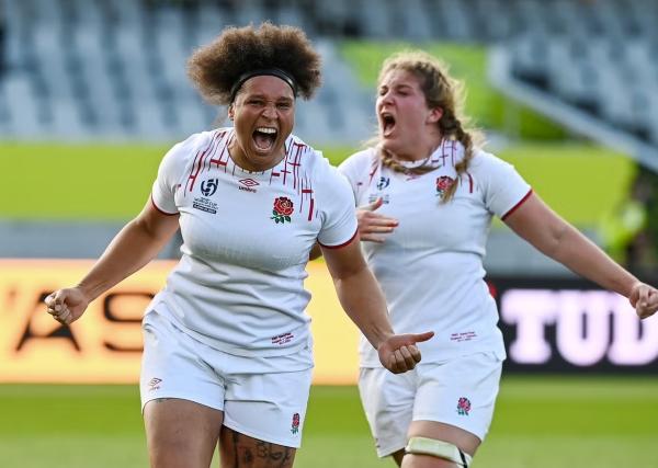 England Womens Rugby team players celebrating